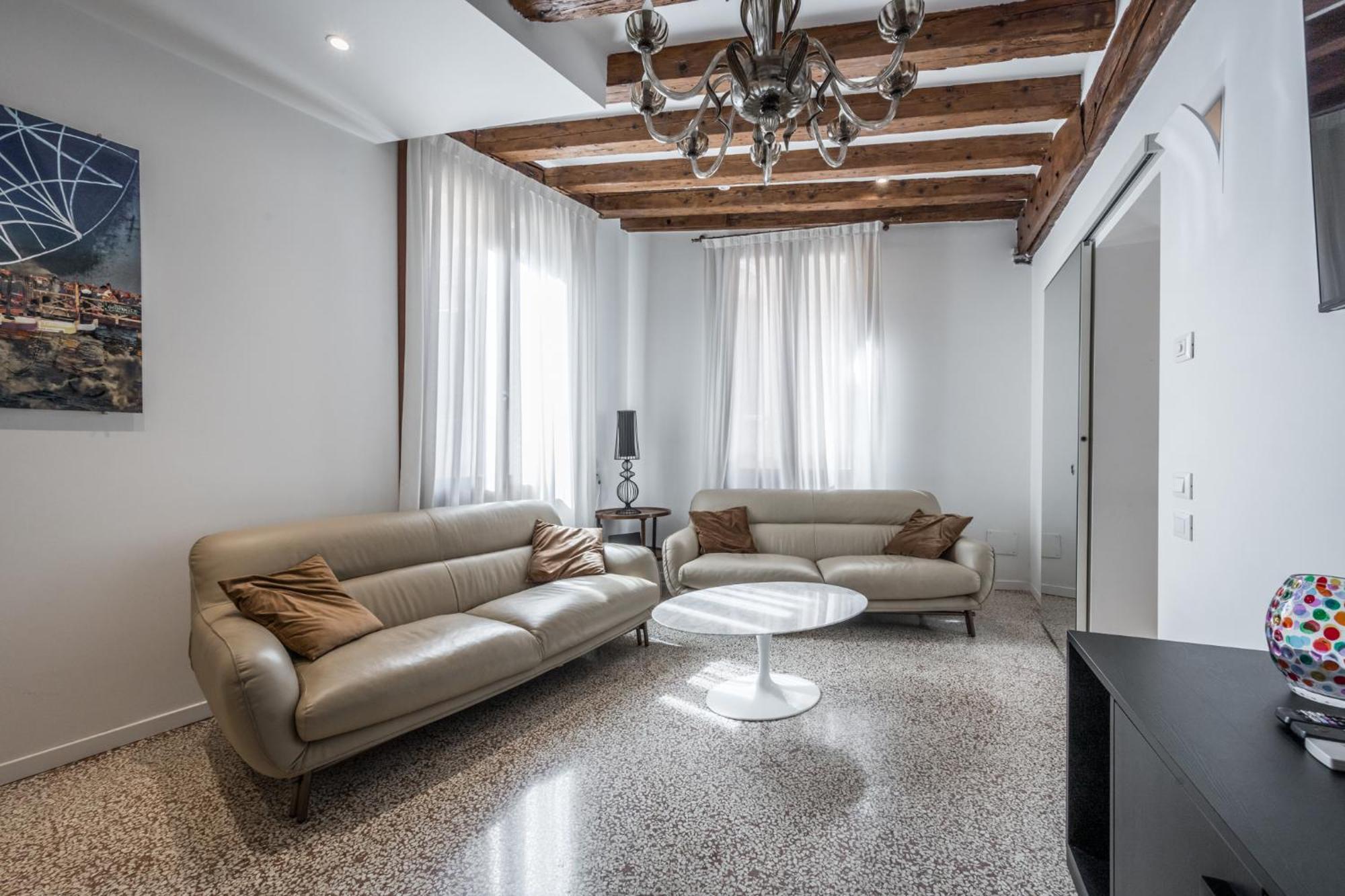 Hammam Apartment